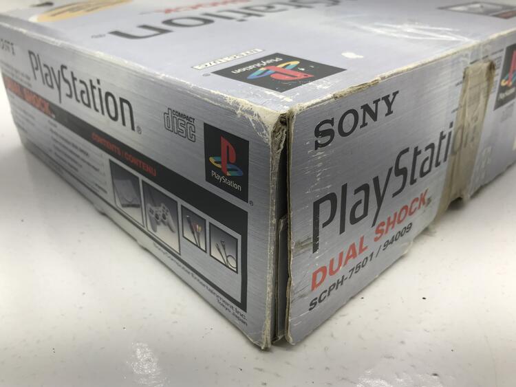 PLAYSTATION 1 MODEL 1 + 2 CONTROLLER (WITH BOX) (used)