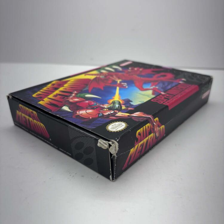 SUPER METROID (COMPLETE IN BOX)
