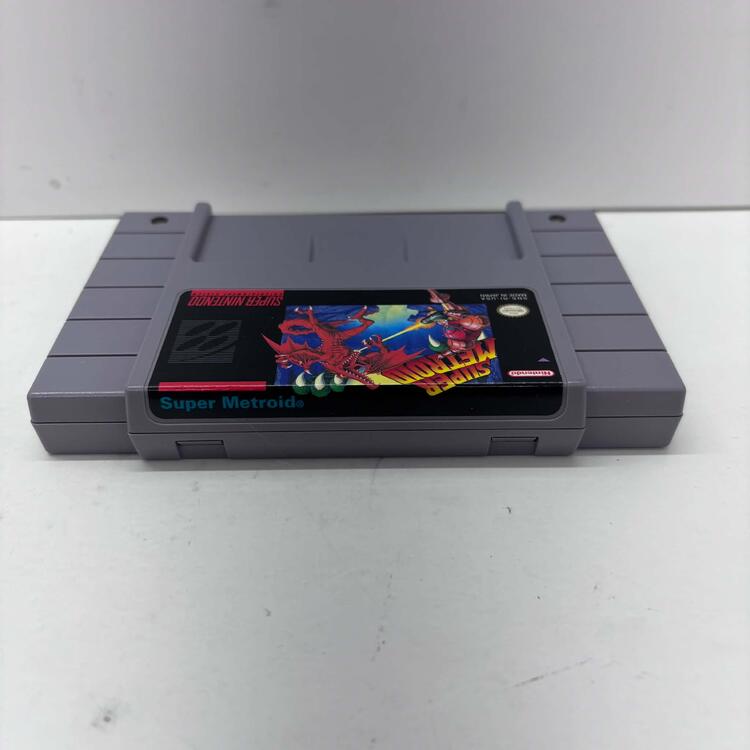 SUPER METROID (COMPLETE IN BOX)