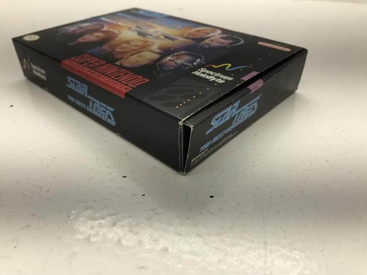 STAR TREK THE NEXT GENERATION (COMPLETE IN BOX)