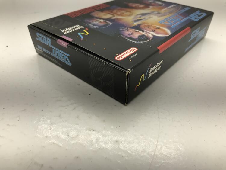 STAR TREK THE NEXT GENERATION (COMPLETE IN BOX)