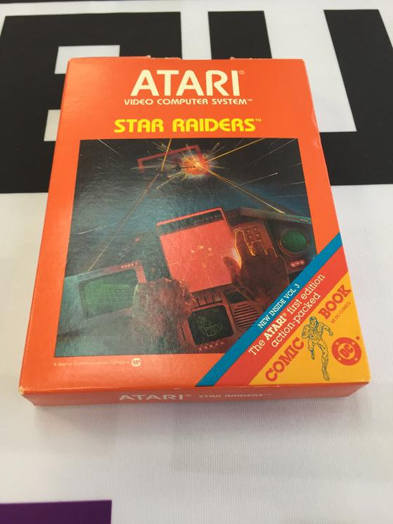 ATARI 2600 STAR RAIDERS WITH TOUCH PAD (COMPLETE IN BOX) (usagé)