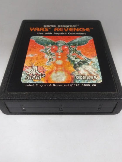ATARI 2600 YARS' REVENGE (COMPLETE IN BOX) (usagé)