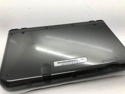NEW NINTENDO 3DS XL BLACK (COMPLETE IN BOX) (usagé)