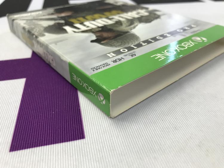 CALL OF DUTY WWII STEELCASE (usagé)