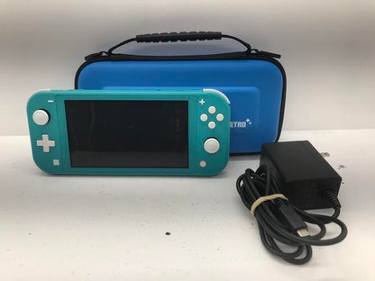 NINTENDO SWITCH LITE TURQUOISE + PROTECTIVE CASE (usagé)