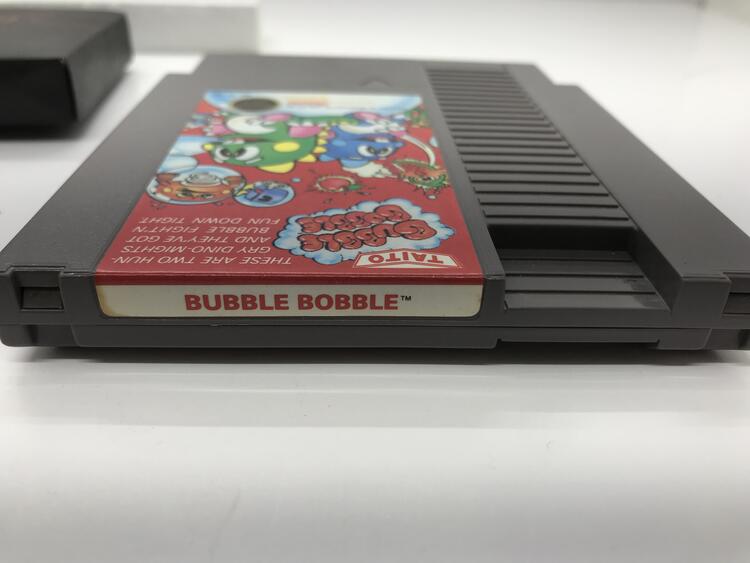 BUBBLE BOBBLE (COMPLETE IN BOX)