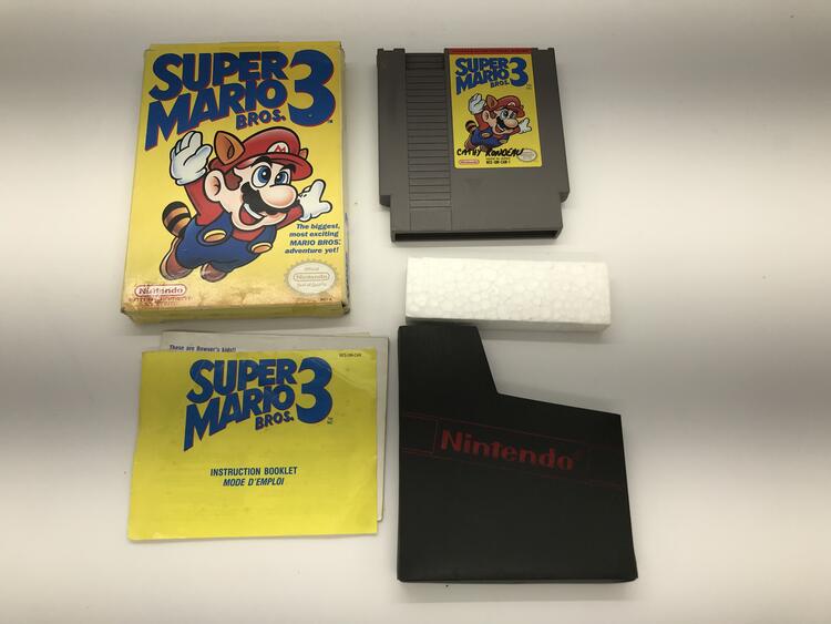 SUPER MARIO BROS. 3 (COMPLETE IN BOX)