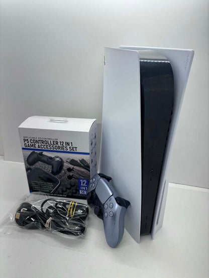 PLAYSTATION 5 DISC + 12 IN 1 GAME ACCESSORIES SET (usagé)