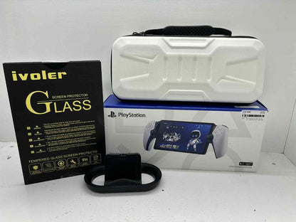 PLAYSTATION PORTAL REMOTE PLAYER WHITE + SCREEN PROTECTOR + CARRY CASE + CHARGE BASE (PS5)