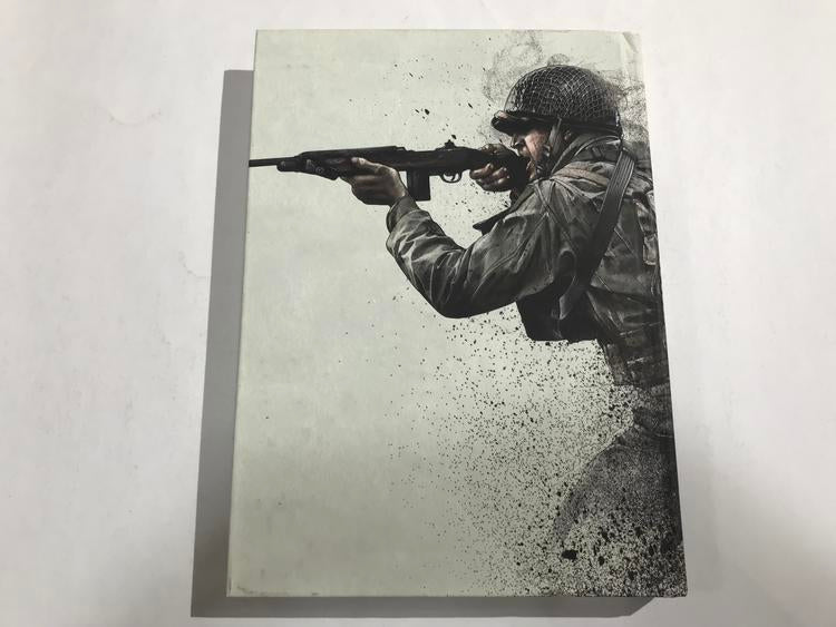 HINT BOOK CALL OF DUTY WWII COLLECTOR'S EDITION (usagé)