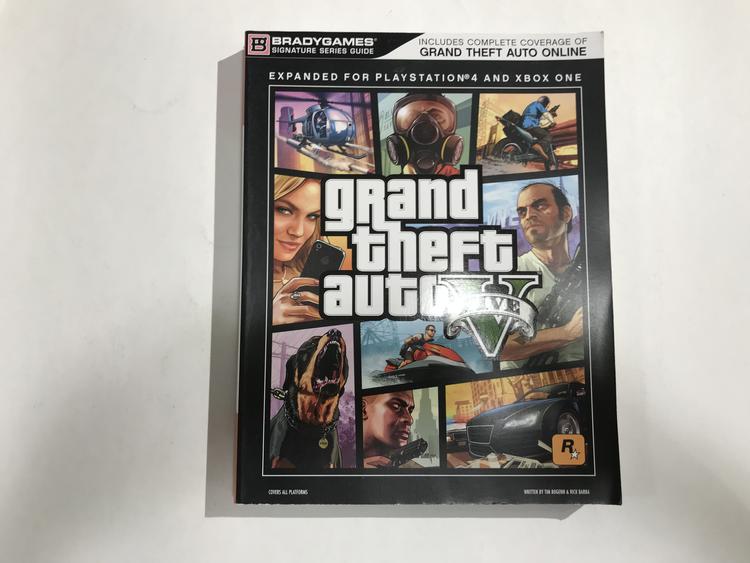 HINT BOOK GRAND THEFT AUTO V EXPANDED FOR PS4 / XBOX ONE (usagé)