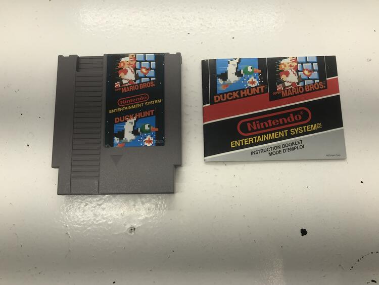 SUPER MARIO BROS. AND DUCK HUNT (WITH MANUAL) (usagé)