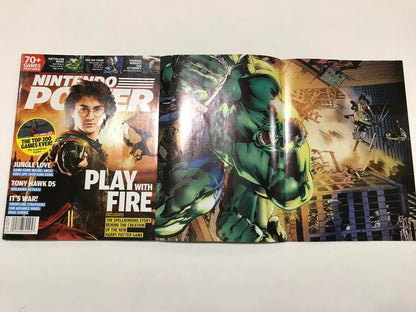 NINTENDO POWER GAMER MAGAZINE VOLUME 196 WITH POSTER - HARRY POTTER AND THE GOBLET OF FIRE (usagé)