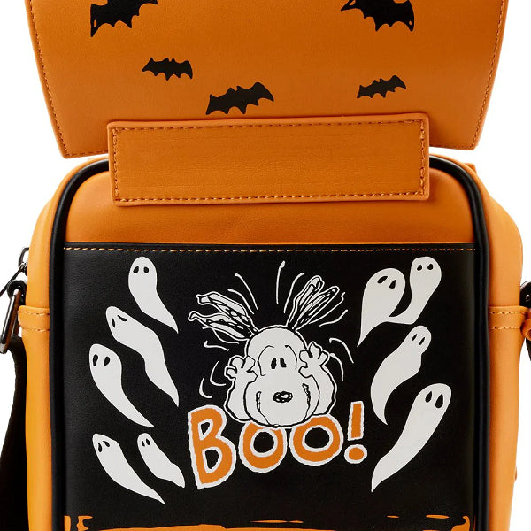 LOUNGEFLY PEANUTS GREAT PUMPKIN SNOOPY DOGHOUSE CROSSBODY BAG (usagé)