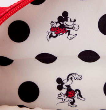 LOUNGEFLY DISNEY MINNIE ROCKS THE DOTS NYLON PASSPORT BAG (usagé)