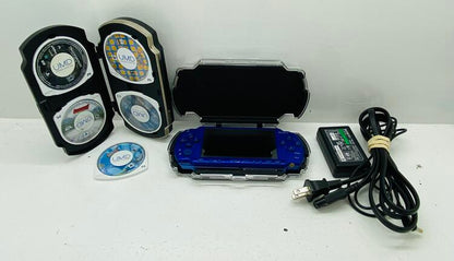 PSP 2001 BLUE + CASE + 1GB MEMORY STICK + 5 GAMES