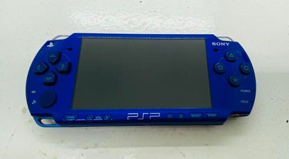 PSP 2001 BLUE + CASE + 1GB MEMORY STICK + 5 GAMES