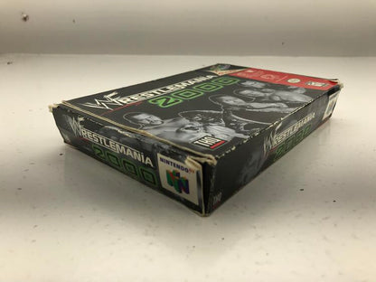 WWF WRESTLEMANIA 2000 (COMPLETE IN BOX + CARD)