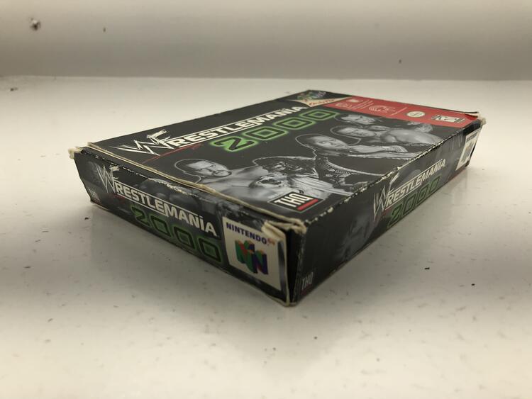 WWF WRESTLEMANIA 2000 (COMPLETE IN BOX + CARD) (usagé)