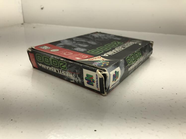 WWF WRESTLEMANIA 2000 (COMPLETE IN BOX + CARD) (usagé)