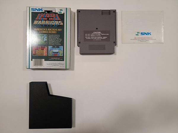 IKARI WARRIORS (COMPLETE IN BOX) (usagé)