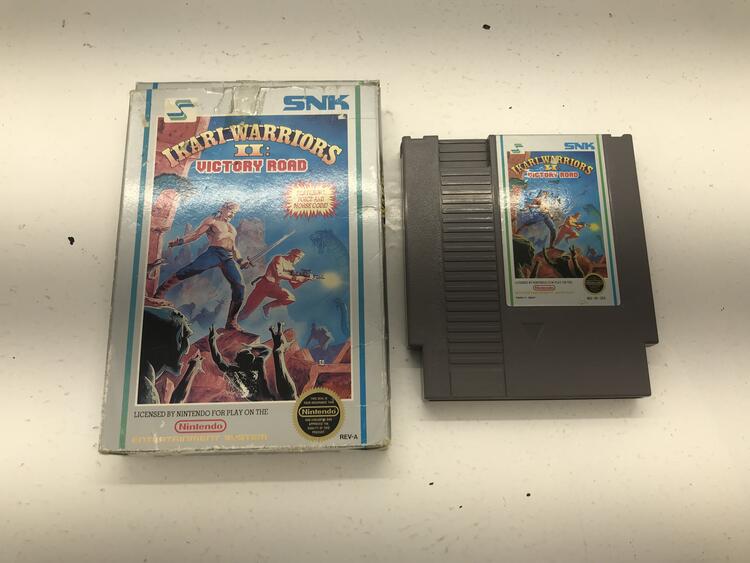 IKARI WARRIORS II VICTORY ROAD (WITH BOX)