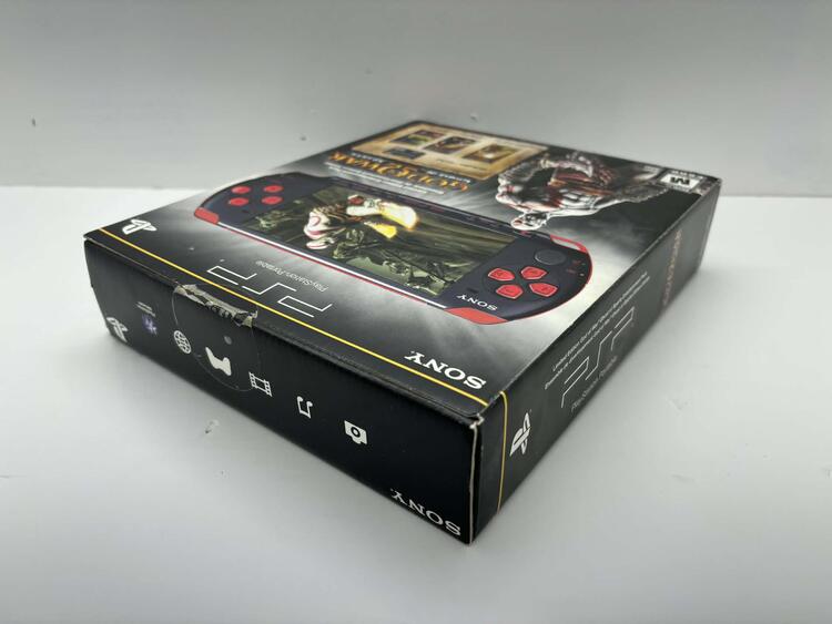 PSP 3000 GOD OF WAR LIMITED EDITION BLACK & RED (COMPLETE IN BOX)
