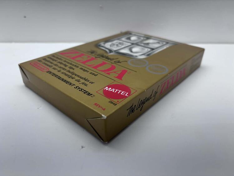THE LEGEND OF ZELDA (COMPLETE IN BOX W/ MAP)
