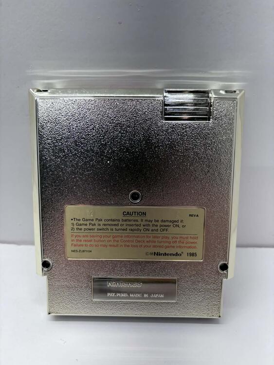 THE LEGEND OF ZELDA (COMPLETE IN BOX W/ MAP) (usagé)