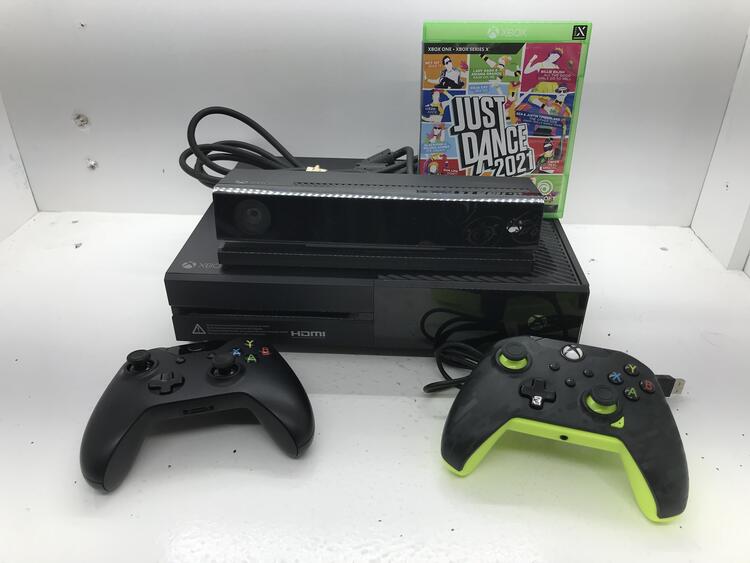 XBOX ONE BLACK - 1TB + KINECT + JUST DANCE 2021 + 2 CONTROLLERS (usagé)