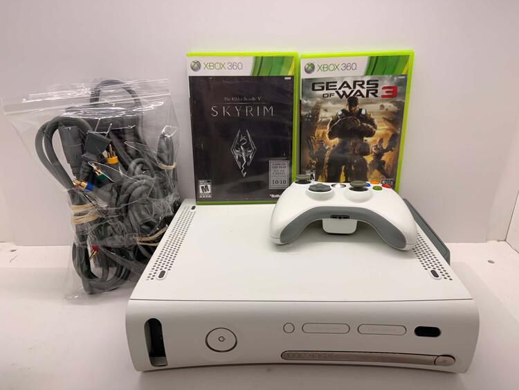 XBOX 360 MODEL 1 WHITE - 60 GB + 1 CONTROLLER + 2 GAMES (usagé)