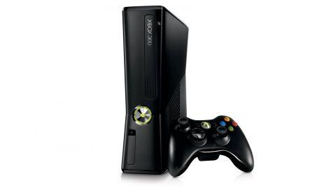 XBOX 360 MODEL 2 BLACK - 4GB + WIRED CONTROLLER (usagé)