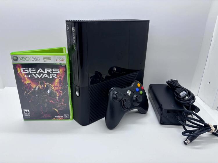 XBOX 360 MODEL 3 BLACK - 250GB + 1 CONTROLLER + GEARS OF WAR