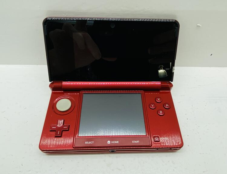 NINTENDO 3DS FLAME RED