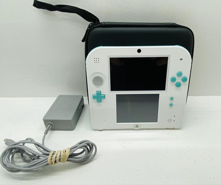 NINTENDO 2DS