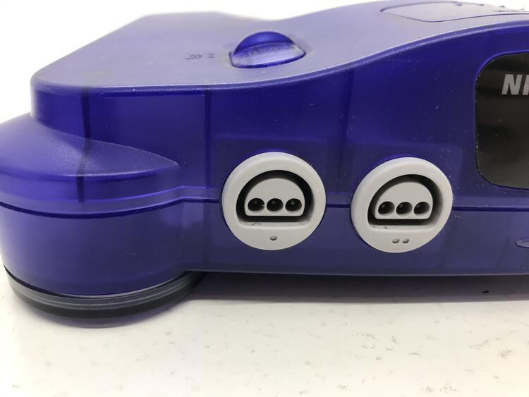 NINTENDO 64 FUNTASTIC GRAPE + 2 NINTENDO CONTROLLER