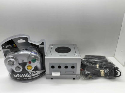 GAMECUBE PLATINUM (DOL-001) + 1 CONTROLLER JOBBER + 1 MEMORY CARD (usagé)