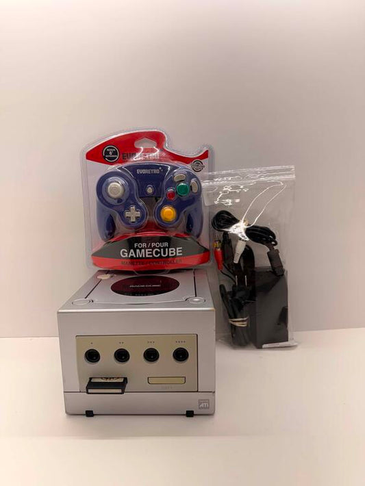 GAMECUBE PLATINUM (DOL-001) + 1 CONTROLLER JOBBER + 1 MEMORY CARD (usagé)