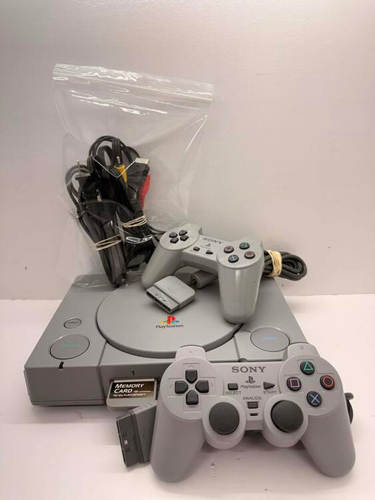 PLAYSTATION 1 MODEL 1 + 1 CONTROLLER + 5 GAMES (used)