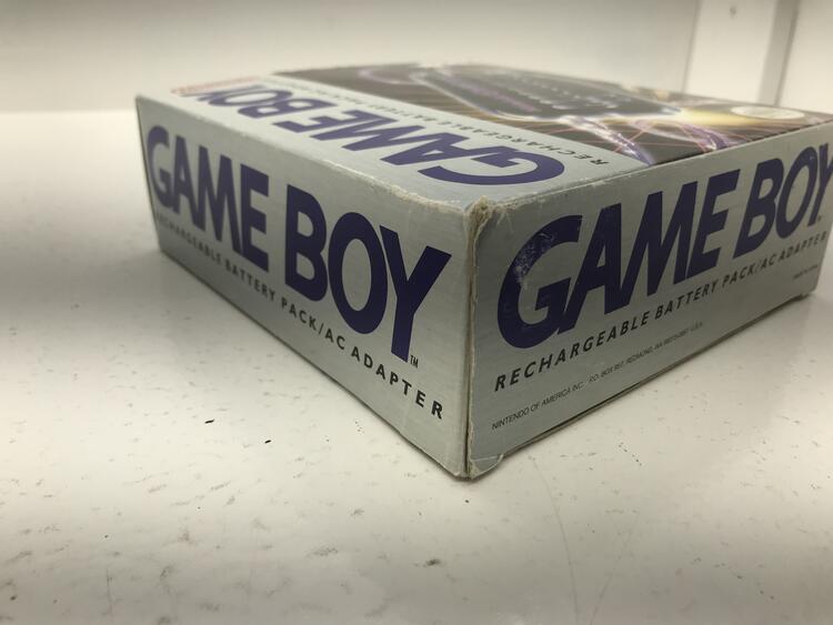 AC ADAPTER / RECHARGEABLE BATTERY PACK OFFICIAL NINTENDO (WITH BOX) (GAMEBOY) (usagé)