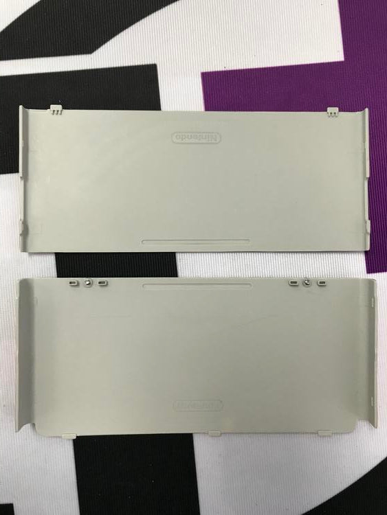 POKEMON 20TH ANNIVERSARY EDITION RED VERSION TOP AND BOTTOM PLATES (NEW 3DS) (usagé)