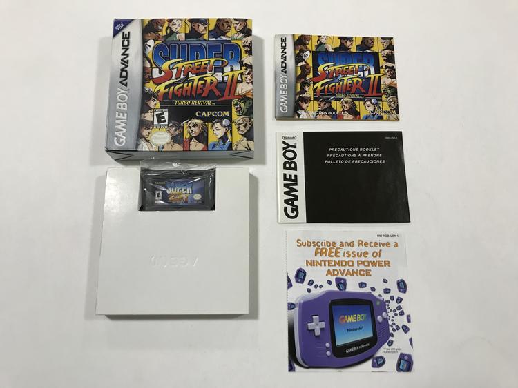 SUPER STREET FIGHTER II (COMPLETE IN BOX) (usagé)
