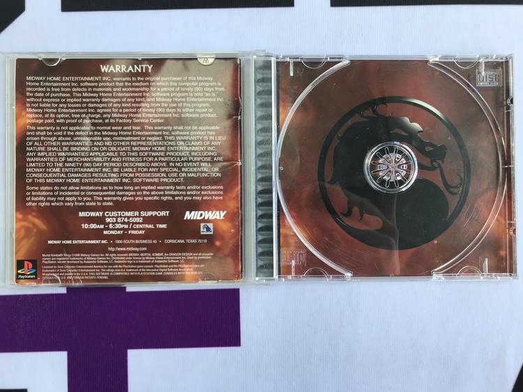 MORTAL KOMBAT TRILOGY (COMPLETE IN BOX) (usagé)