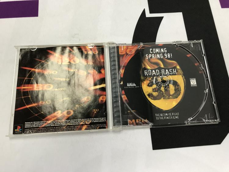 NEED FOR SPEED III HOT PURSUIT (COMPLETE IN BOX)