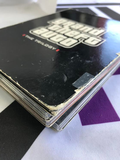 GRAND THEFT AUTO TRILOGY (WITH BOX)