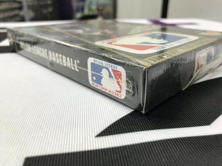 MAJOR LEAGUE BASEBALL (COMPLETE IN BOX)