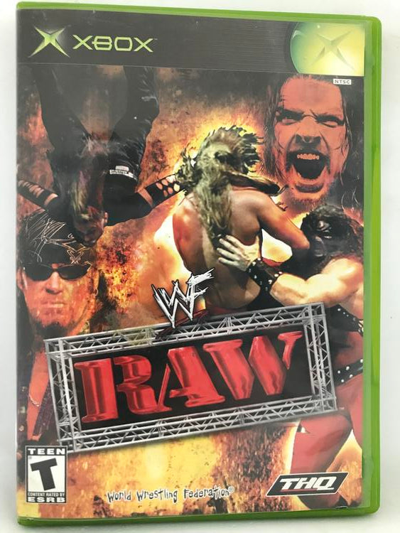 WWF RAW (COMPLETE IN BOX)