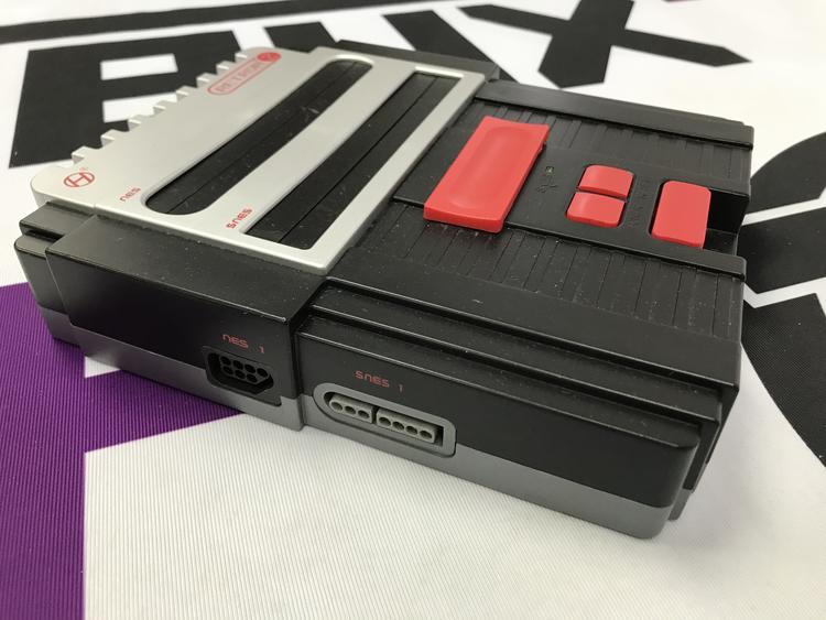 RETRON 2 BLACK/RED (used)
