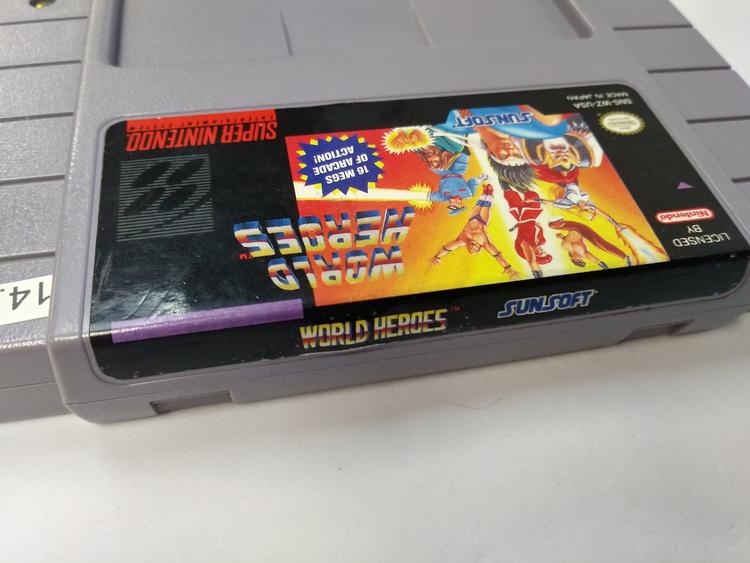 WORLD HEROES (usagé)